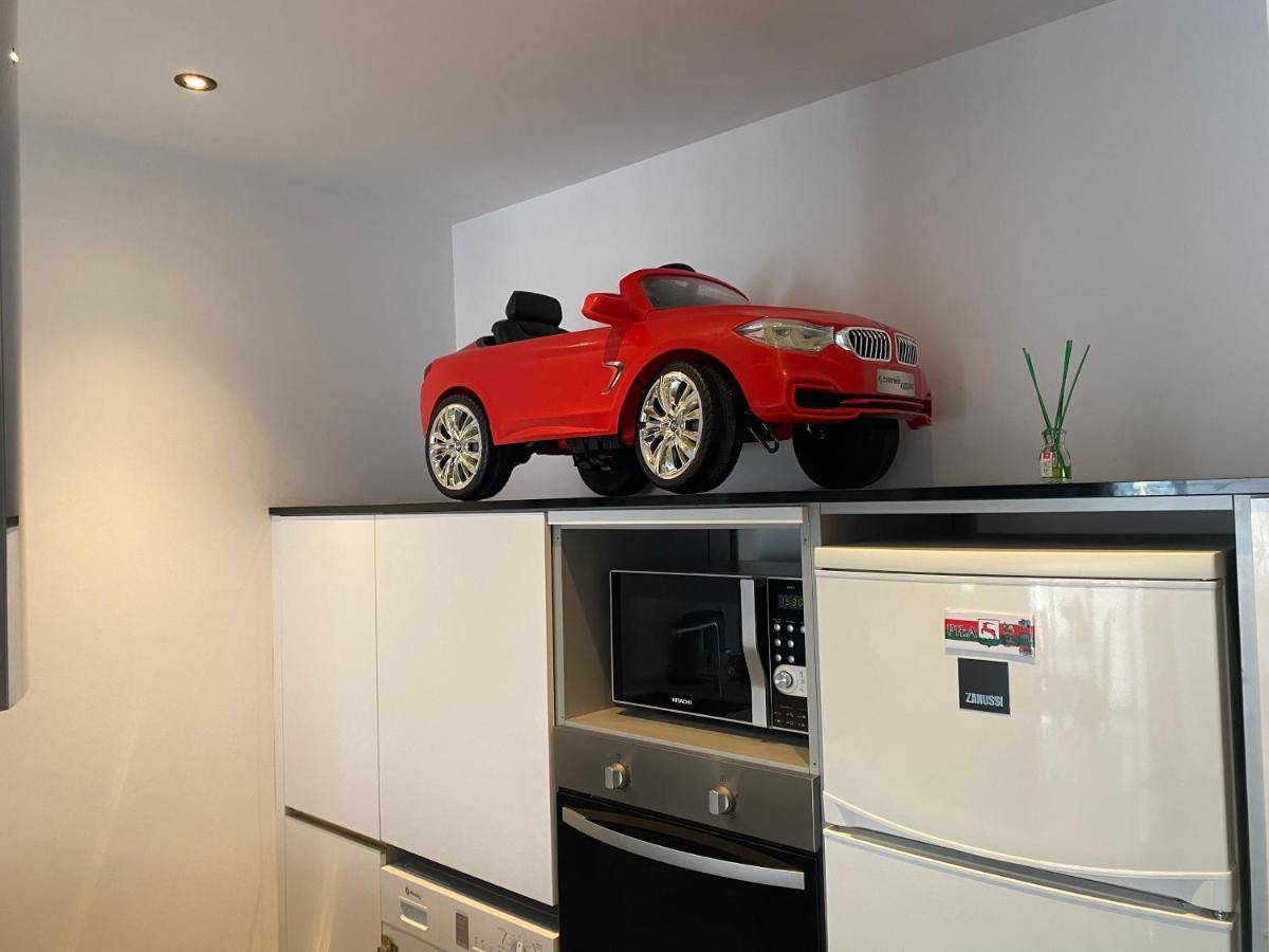 Apartamento En Madrid Rio Con Parking Gratuito מראה חיצוני תמונה