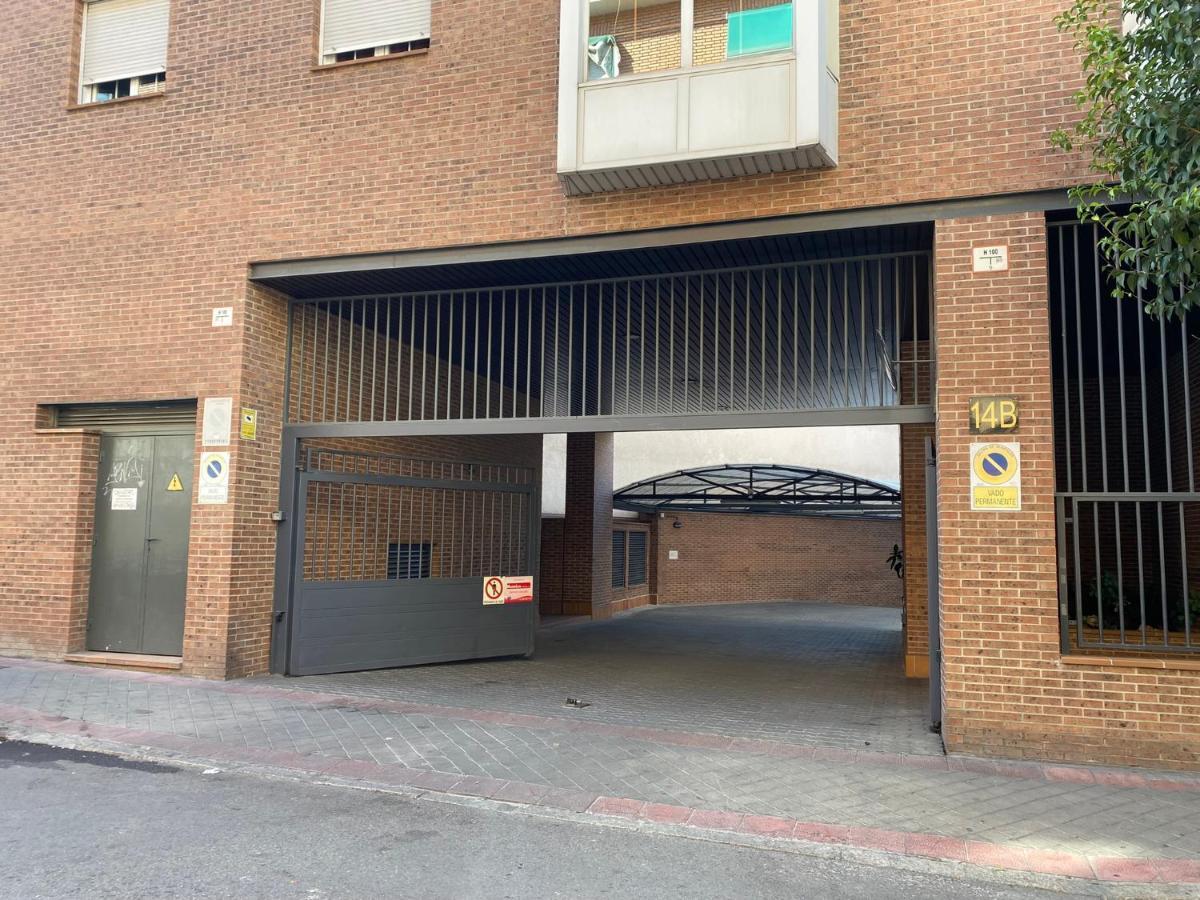 Apartamento En Madrid Rio Con Parking Gratuito מראה חיצוני תמונה